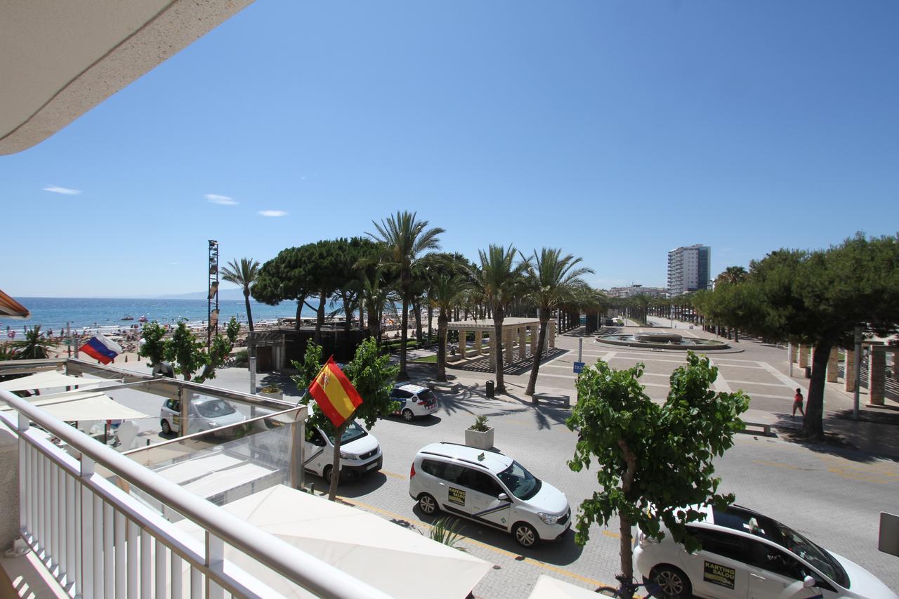 For A Stay Santillana Plaza Salou Dış mekan fotoğraf